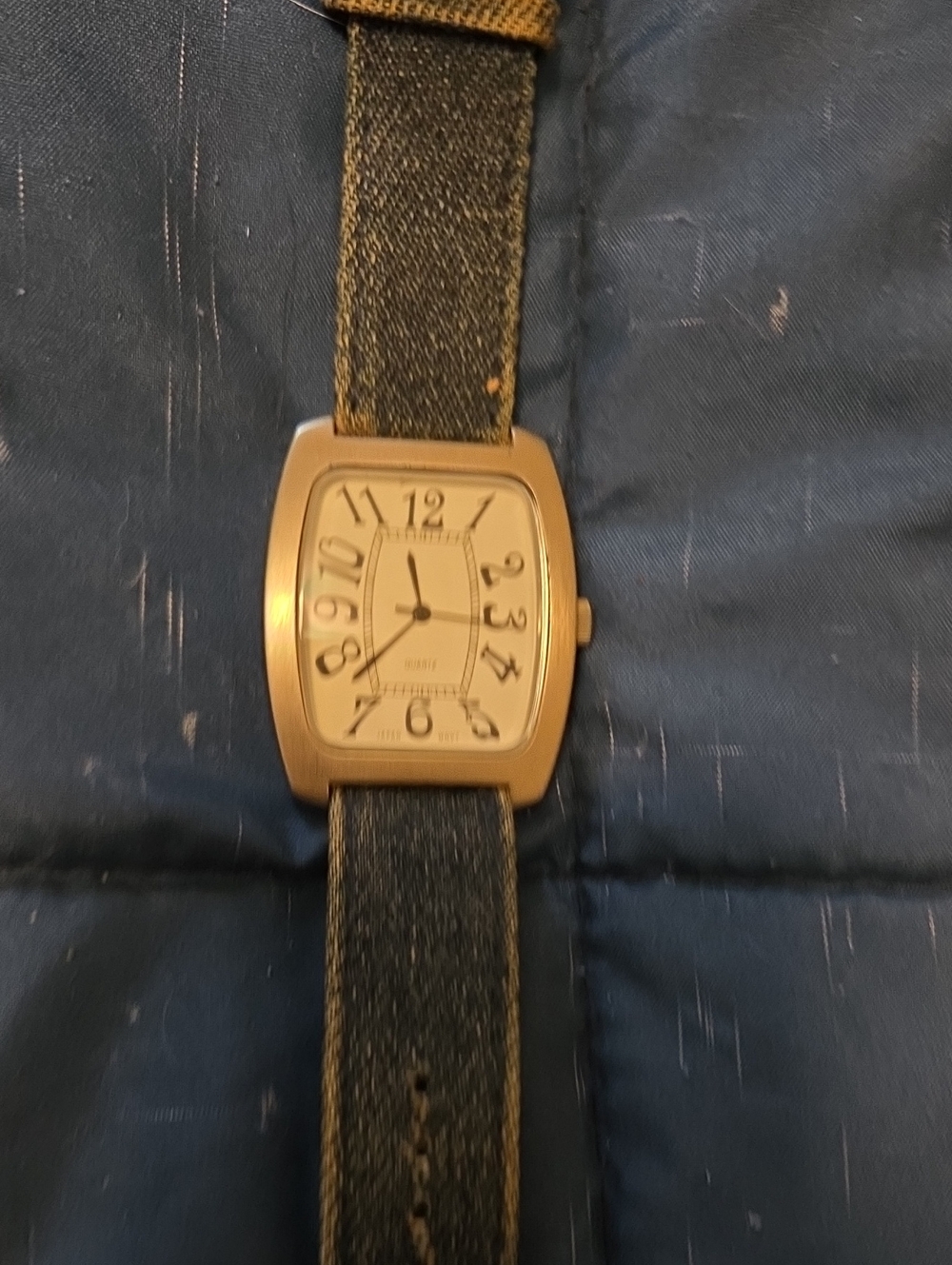 Watch - Picture 9 of 11